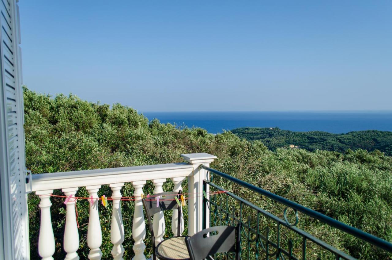 Nikolaou Thomas House Apartment Parga Exterior photo